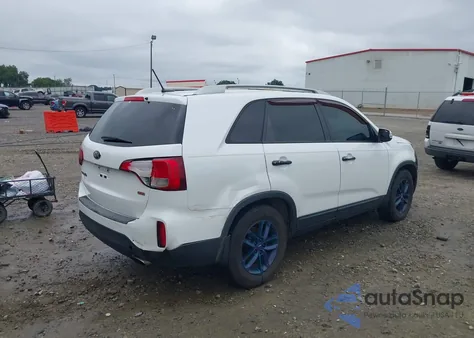 2015 Kia Sorento Lx из США, поврежденный, VIN 5XYKT4A66FG658631